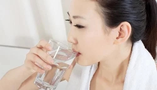 分清生活饮水中能喝和不能喝的饮水